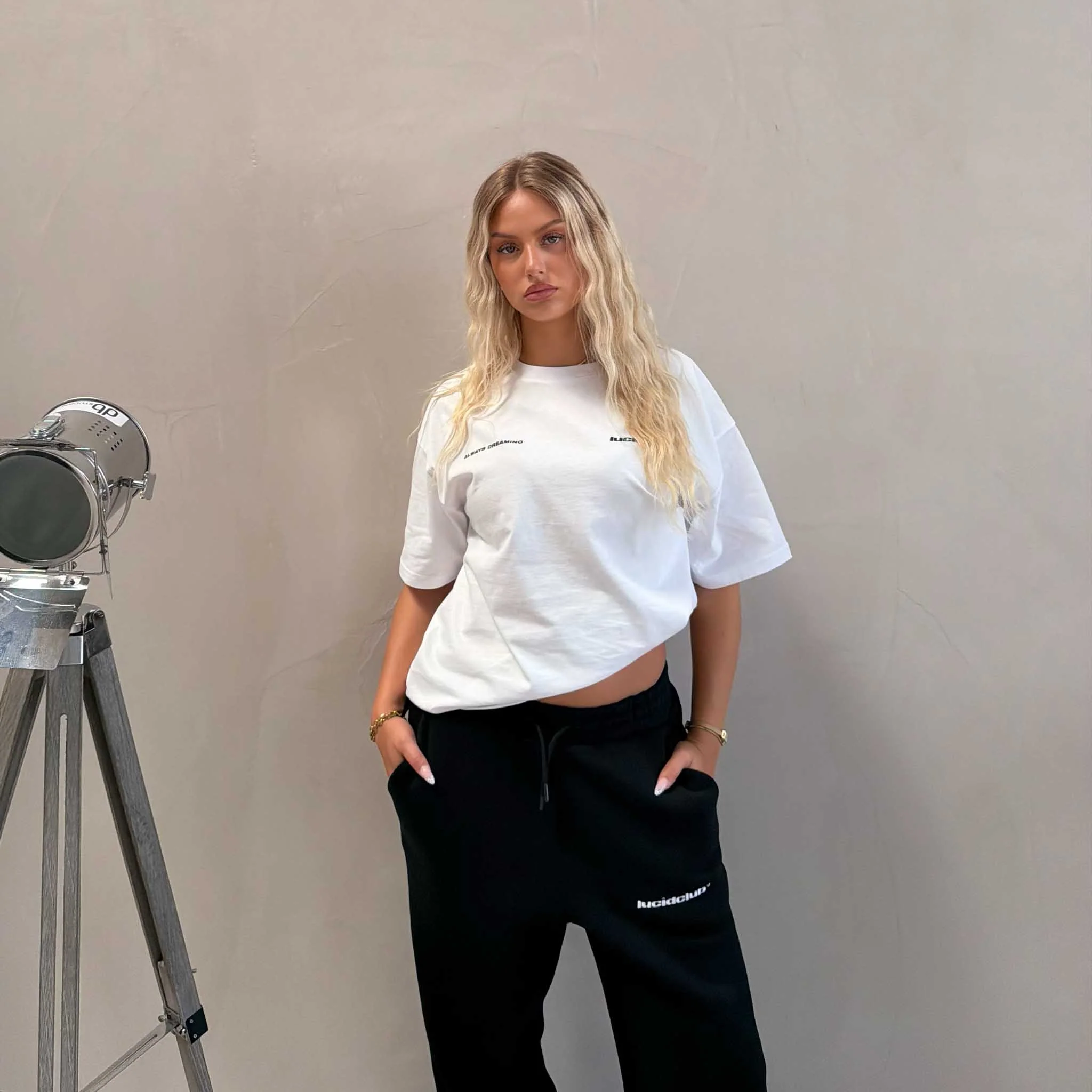 Signature T-Shirt "White" - Image 6
